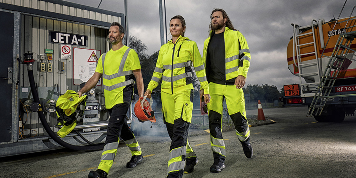 Orange work uniform for combined chest embroidery and back printing